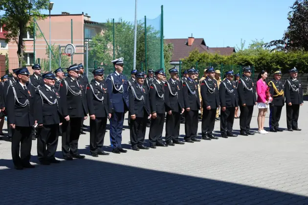 Strażackie święto w Lęborku. Awanse, odznaczenia i nowe pojazdy dla służb