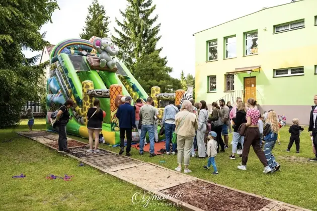 Kolorowo, radośnie i rodzinnie – wyjątkowy piknik w Przedszkolu nr 5