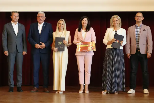 Mistrzowie szkolnego sportu nagrodzeni na uroczystej gali