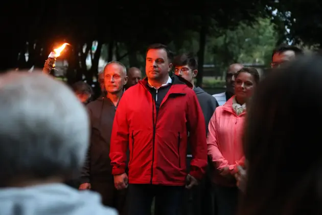 Deszcz nie przeszkodził w spotkaniu z historią. Spacer z duchami Krzyżaków za nami