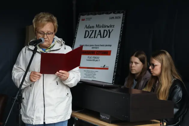 Lęborczanie wspólnie czytali „Dziady” Adama Mickiewicza