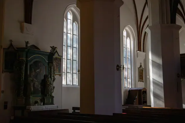Zabytkowe witraże kościoła św. Jakuba przejdą konserwację