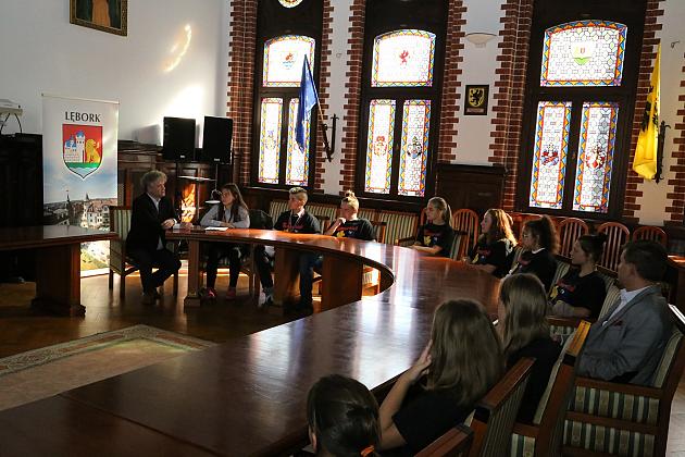 Wizyta Samorządu Uczniowskiego 43 w Ratuszu