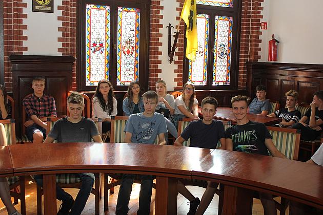 Młodzież ze Stralsundu z wizytą w ratuszu