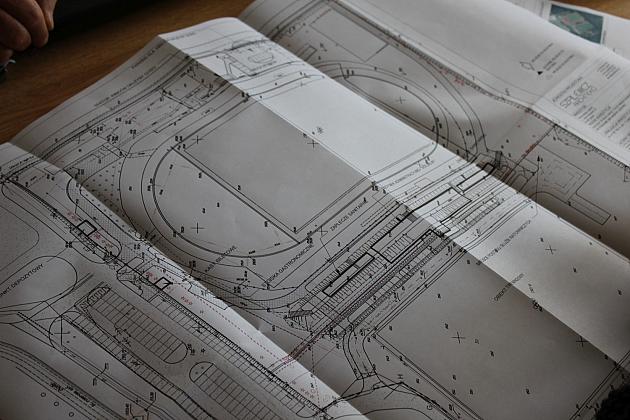 Trybuna na stadionie. Trwają konsultacje z projektantami