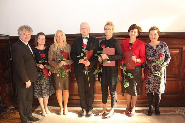 Nagrody i wyróżnienia z okazji Dnia Edukacji Narodowej