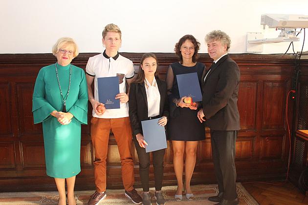 Nagrody i wyróżnienia z okazji Dnia Edukacji Narodowej