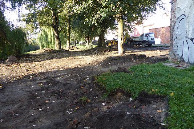 Skwer na Przymurnej. Ruszyły prace ziemne