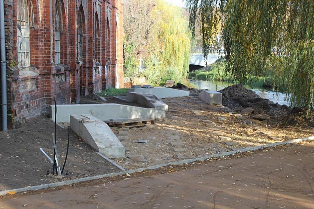 Skwer przy Przymurnej. Budowa zgodnie z planem