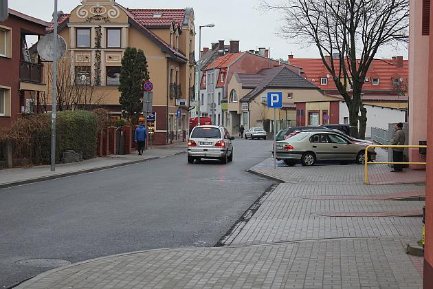 Koniec remontu na Węgrzynowicza. Nowe parkingi i wjazd na ul. Handlową