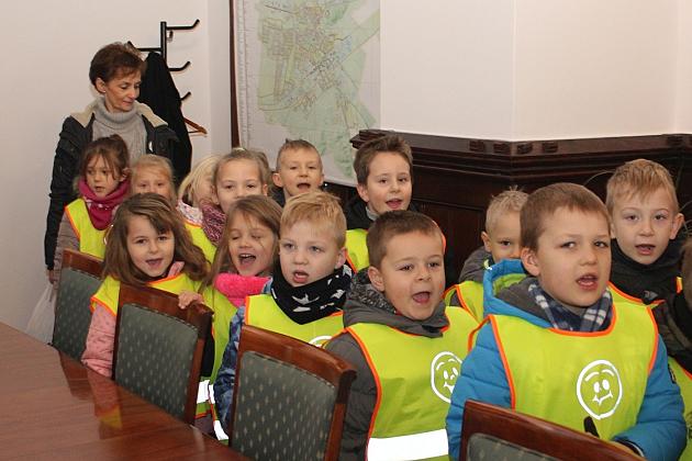 Przedświąteczna wizyta przedszkolaków