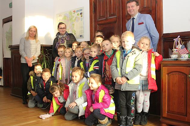 Przedświąteczna wizyta przedszkolaków