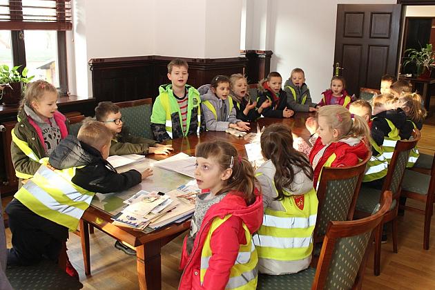 Przedświąteczna wizyta przedszkolaków