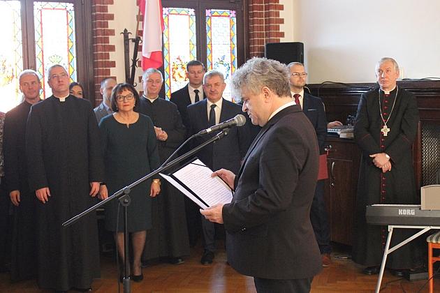 Biskup Kasyna z kolędą w ratuszu