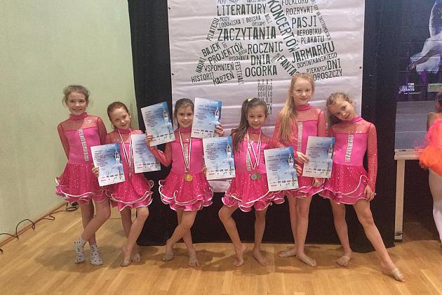 Sukcesy młodych tancerek z SP nr 8