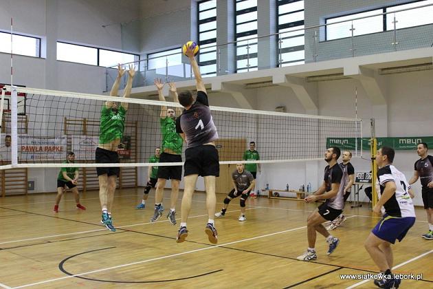 Zmiana lidera Amatorskiej Ligi Siatkówki w Lęborku