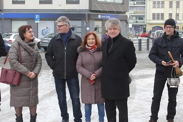 Nowe Solarisy na ulicach Lęborka. Razem będzie ich 5.