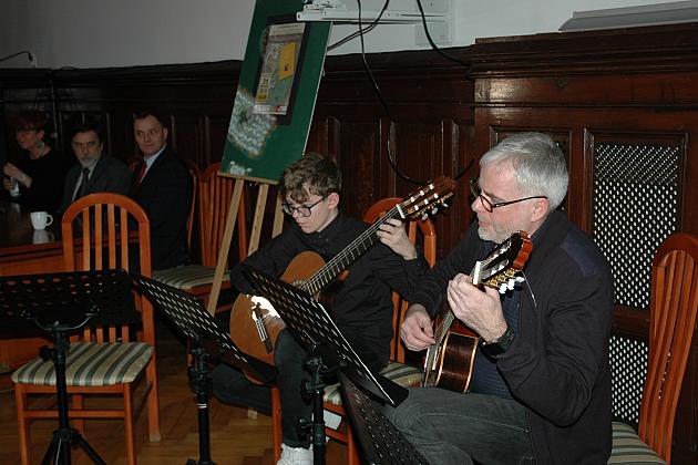 Muzeum promowało publikację o cmentarzysku w Czarnówku