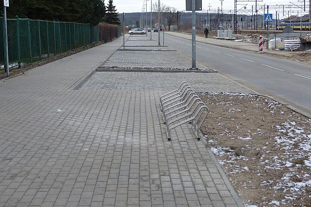 Przy Żeromskiego otwarto parking na 50 pojazdów
