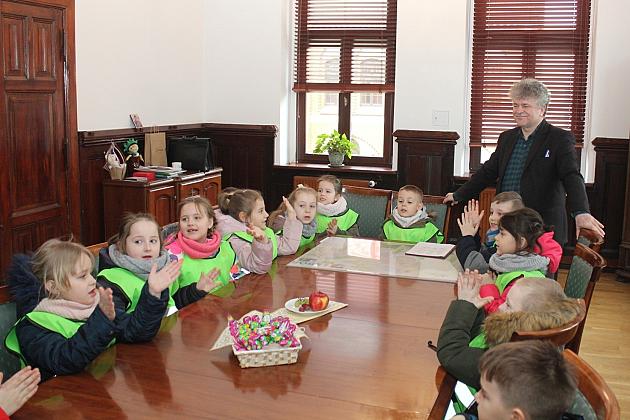 Przedszkolaki przyniosły wiosnę