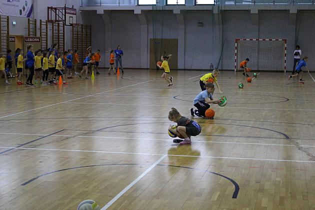 Miejskie Igrzyska Dzieci w Sztafetach Sprawnościowych klas II i III