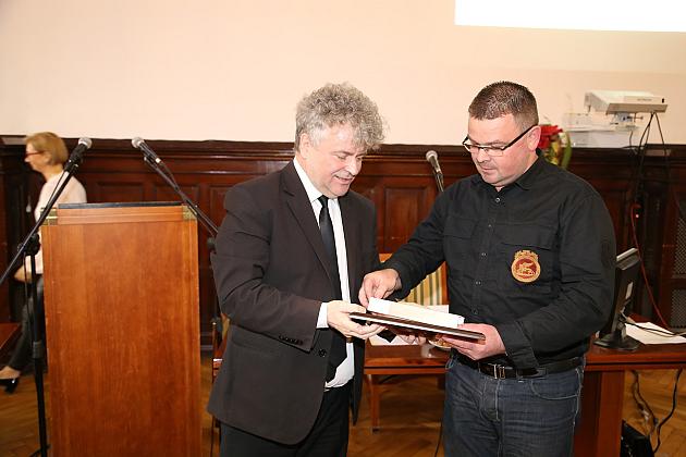 Dr Tomasz Sobisz wyróżniony na Sesji Rady Miejskiej