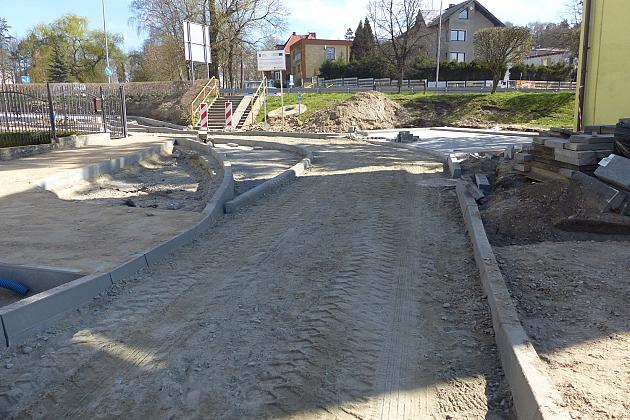 Nowa droga i parkingi w „Zakątku kultury”