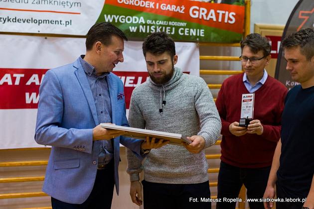 12 edycja rozgrywek Amatorskiej Ligi Siatkówki wyłoniła mistrza