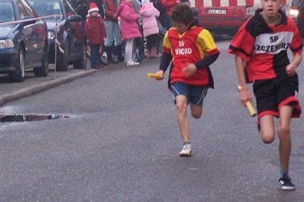 Biegali w Mikołajki