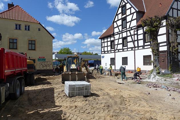Długosza i Gdańska otwarte. Wykopy na Przyzamcze