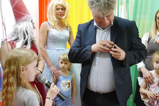 Przedszkole nr 6 odznaczyło „Szeryfów Praw Dziecka”