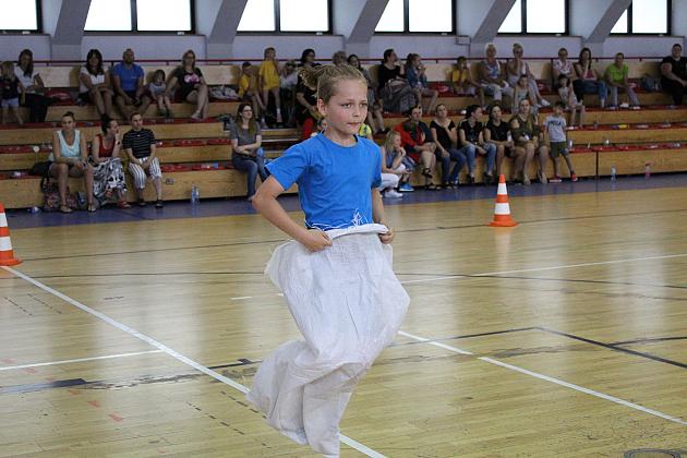 „Kto z nas lepiej i prędzej” – Konkurs Sportowy dla Szkół Podstawowych