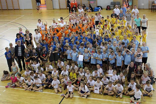 „Kto z nas lepiej i prędzej” – Konkurs Sportowy dla Szkół Podstawowych