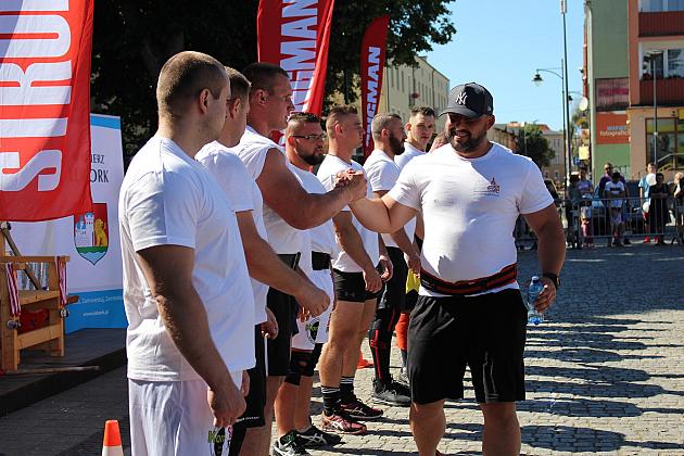 Tytani pokazali siłę na Placu Pokoju