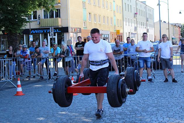 Tytani pokazali siłę na Placu Pokoju