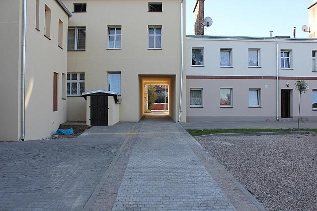 Rewitalizacyjna zmiana na podwórku przy Malczewskiego