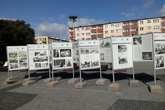 „Nazywano ich Słowińcami...” - wystawa na Placu Pokoju