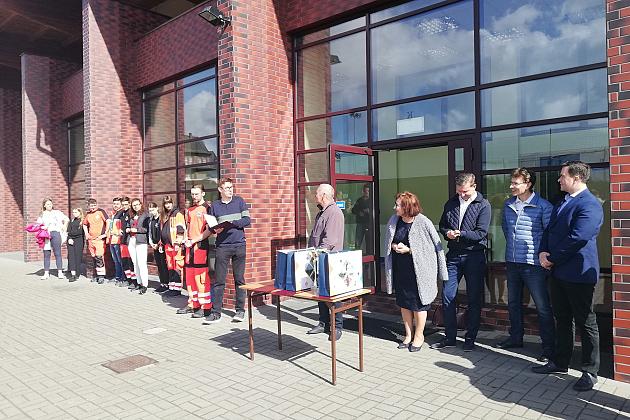 Zawody z pierwszej pomocy i pokaz użycia defibrylatora