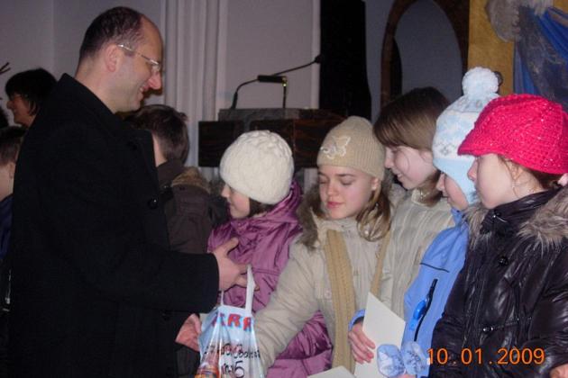 Śpiewali i tańczyli na jasełkowym przeglądzie 