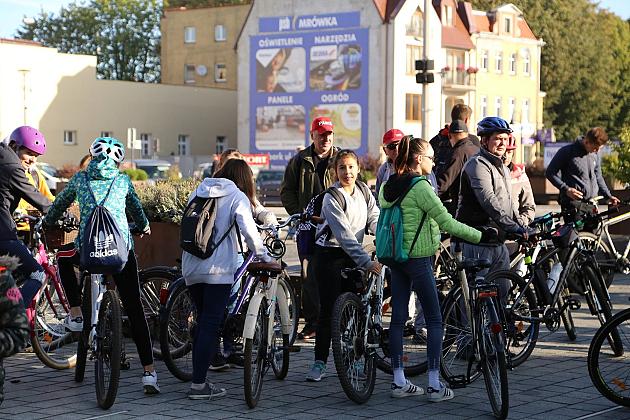 Zamiast samochodem pieszo lub rowerem