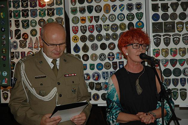 9 tysięcy wojskowych odznak, proporczyków, emblematów w lęborskim Muzeum