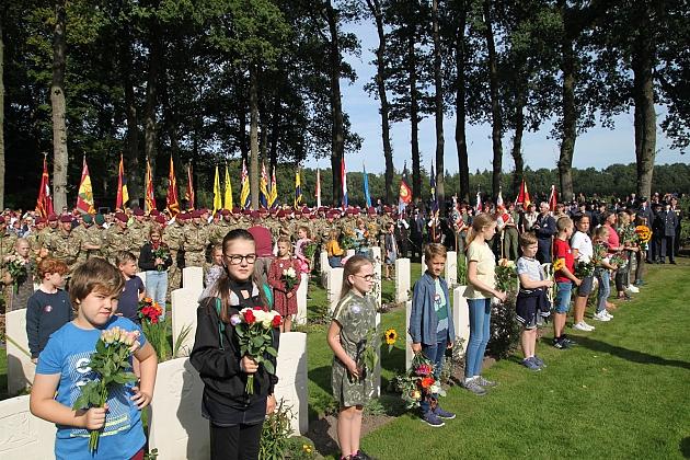 Harcerze z Lęborka na 75. rocznicy Operacji Market Garden