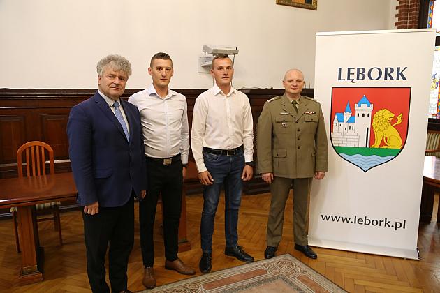 Lęborska rodzina otrzymała medal za zasługi dla obronności kraju