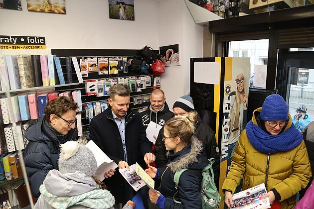 SP 3 Lębork i SP Nowa Wieś Lęborska najlepsi podczas 29. Biegów Mikołajkowych