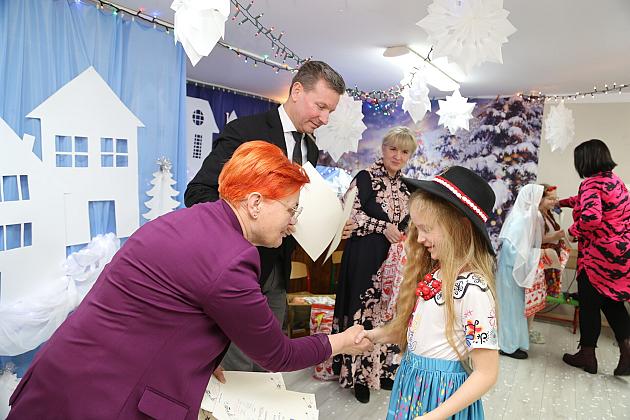 Konkursowe śpiewanie kolęd i pastorałek