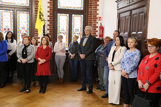 Biskup Ryszard Kasyna z kolędą w ratuszu