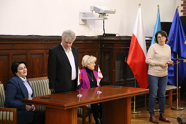 Delegacja z Gruzji w Lęborku: wizyta studyjna w zakresie termomodernizacji i odnawialnych źródeł energii