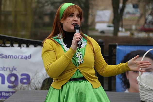 Obchody Pierwszego Dnia Wiosny w Lęborku: topienie marzann i rekreacyjny rajd pieszy