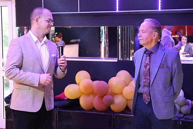 Seniorzy świętowali w restauracji „Różana”