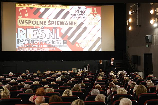 Rok „Fregaty dla Seniorów” – film, kawa i spotkanie w dobrym towarzystwie!